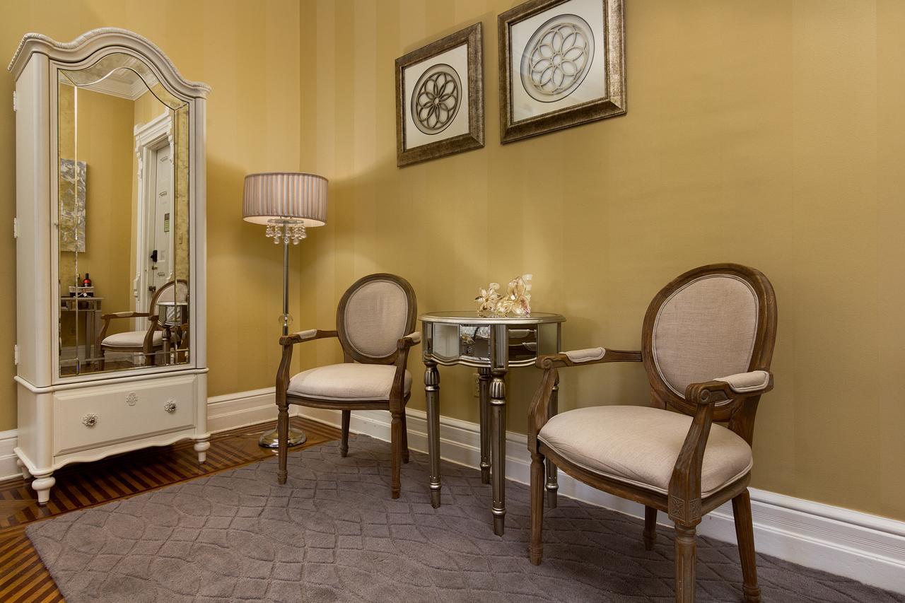 ベルフォント Reynolds Mansion Bed & Breakfast エクステリア 写真